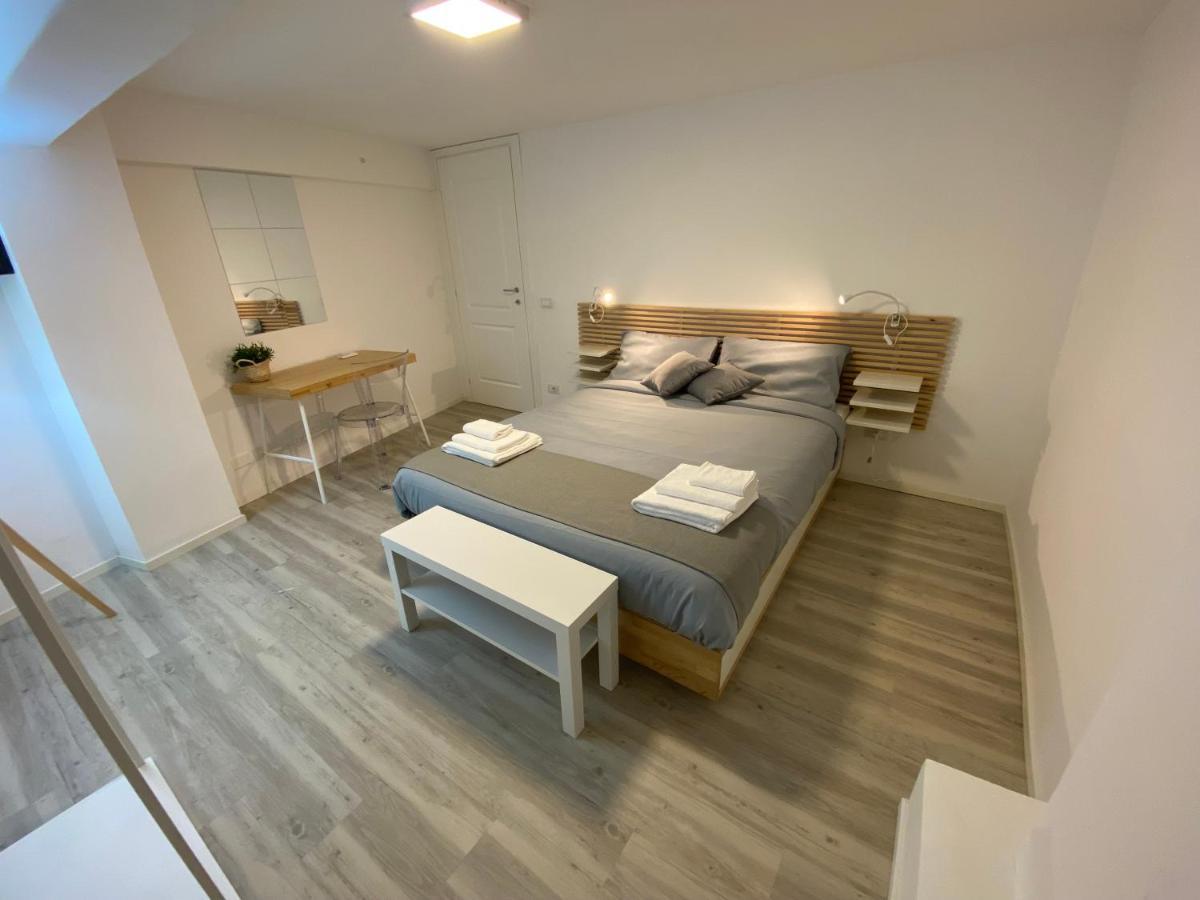 Palazzo Caltagirone Suite Palermo Luaran gambar